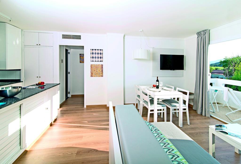 Apartamentos Sivella ปอร์ต เด โปเญนซา ห้อง รูปภาพ